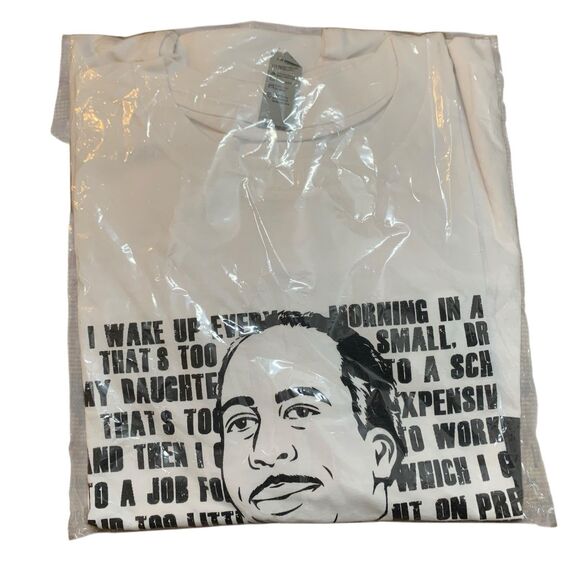 The Office Stanley Men's T-Shirt "I Love Pretzel Day" Unisex White Sz Medium New - Picture 3 of 12